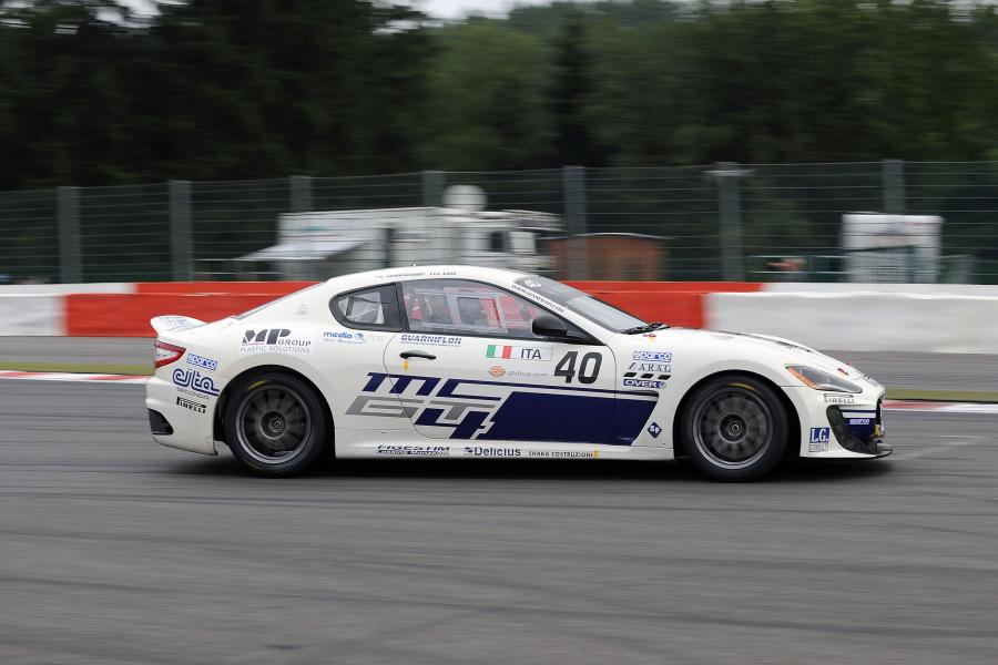  Maserati GranTurismo MC GT4 2009 года  (фото 15 из 71)